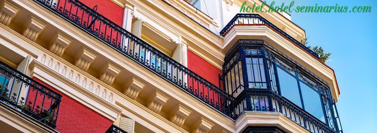 hotel.hotel-seminarius.com